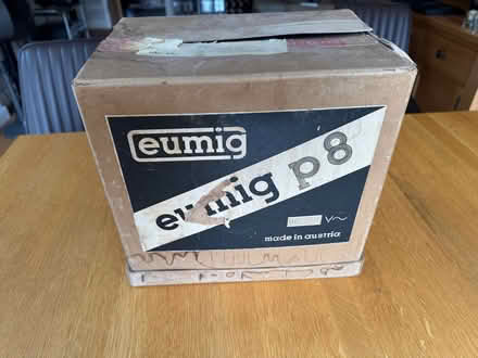 Photo of free Vintage Eumig P8 projector with no mains lead (Dorridge B93) #2