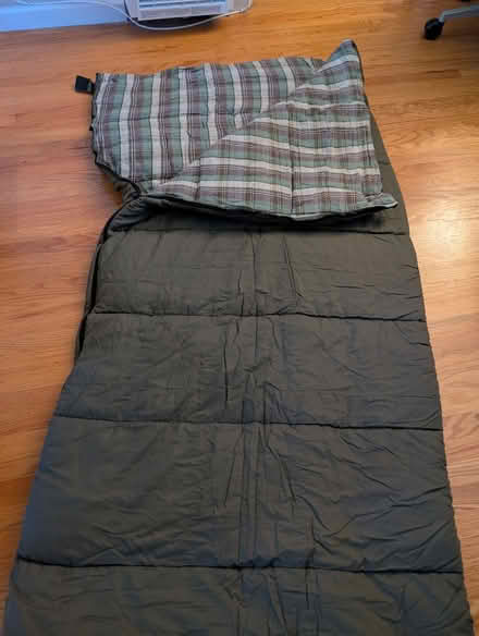 Photo of free Sleeping Bag (Downtown Palo Alto) #2