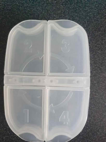 Photo of free Pill organisers - blue (Sinfin DE24) #2