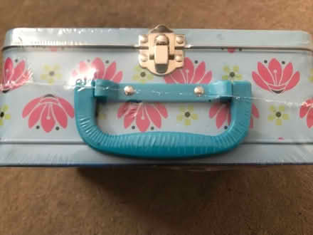 Photo of free Disney’s Frozen puzzle (Surbiton KT6) #3