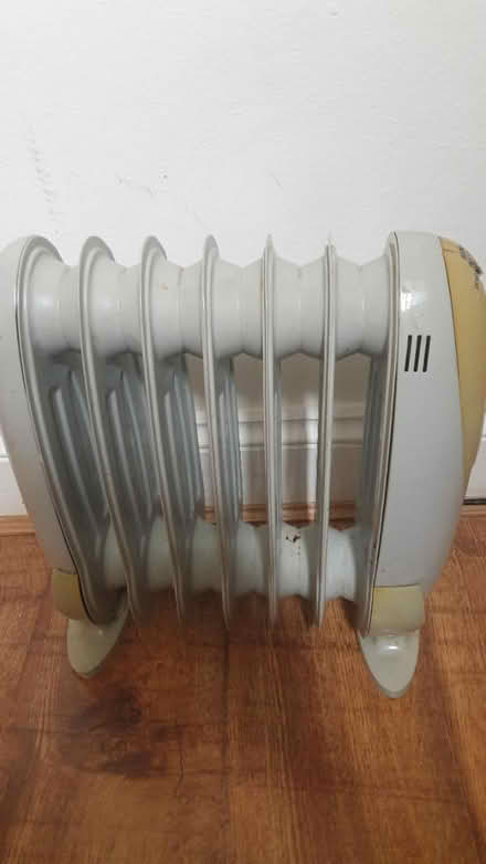 Photo of free Oil filled radiator (TW7) #1
