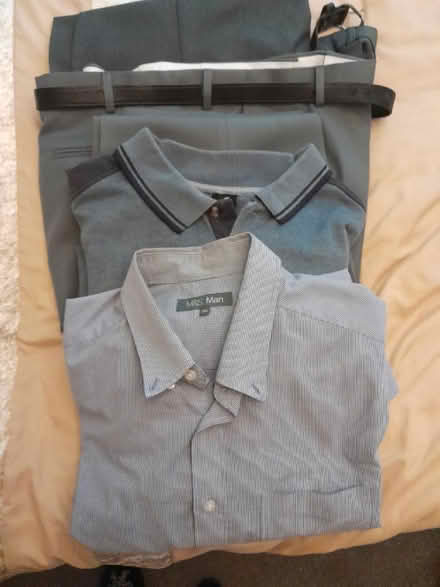 Photo of free Mens clothes.n (wantage Oxfordshire OX12) #1