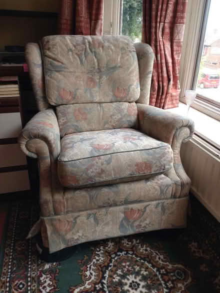 Photo of free Armchair (CR8) #1