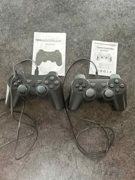 Photo of free PS3 wireless controllers with chargers (Waterlooville PO8) #1