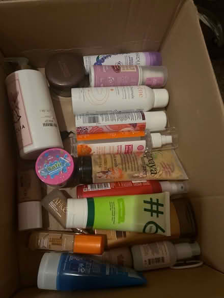 Photo of free Women toiletries (CO1 North Hill) #1