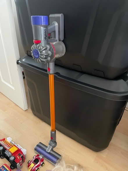 Photo of free Kids toys Dyson vacuum (Ashburton SE25) #2