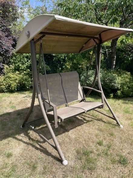 Photo of free 2 seater garden swing (LE16 9) #1
