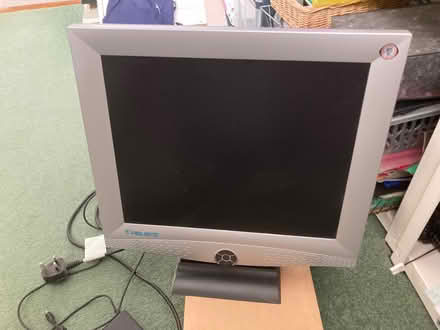 Photo of free PC Monitor (Bodicote OX15) #1