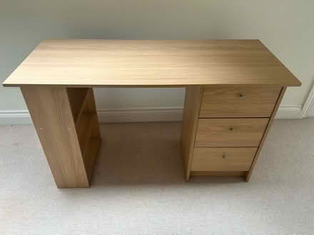 Photo of free Desk (Horsell) #1