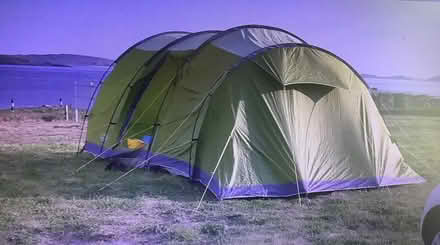 Photo of free Family tent (Sy3) #1