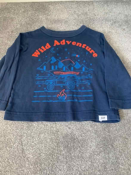 Photo of free Boys gap t shirt 6-12 months (Emsworth) #1