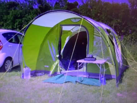 Photo of free Family tent (Sy3) #2