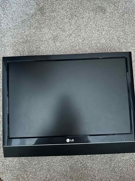 Photo of free 19 inch LCD TV (Eastleigh SO50) #1