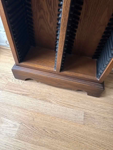 Photo of free DVD rack (Norbury CR7) #3