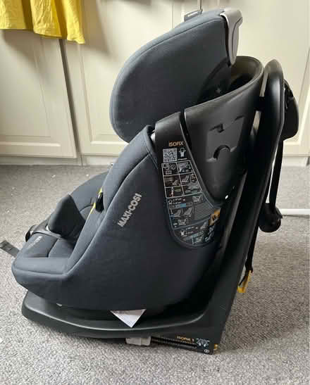 Photo of free Car seat (Maxi Cosi) (West Ealing (W13)) #3