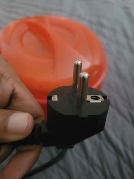 Photo of free Wax heater (South harrow HA2) #2