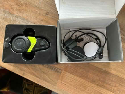 Photo of free Bluetooth headset (Moor Park L9) #2