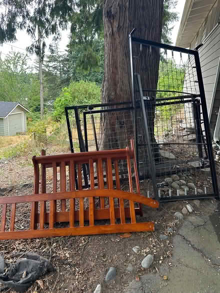 Photo of free Daybed (North Seattle (Ravenna)) #1