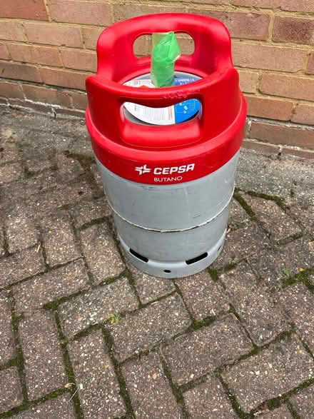 Photo of free Empty gas cylinder (Broomfield CM1) #1
