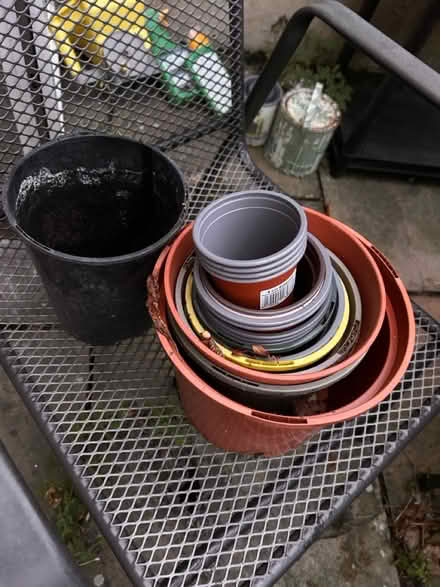 Photo of free Plastic pots (Bromley BR2) #2