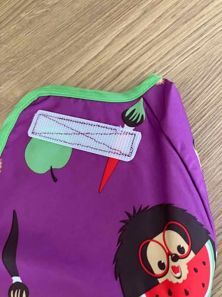 Photo of free 2 Tidy Tots One-size Coverall Weaning bibs (Aston CH5) #3