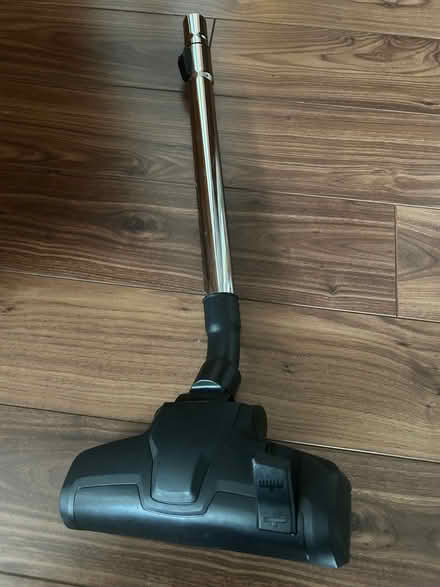 Photo of free Vacuum suction piece (Battersea Power Station SW11) #1