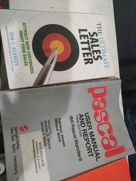 Photo of free More books computer and sales (Cutteslowe OX2) #2