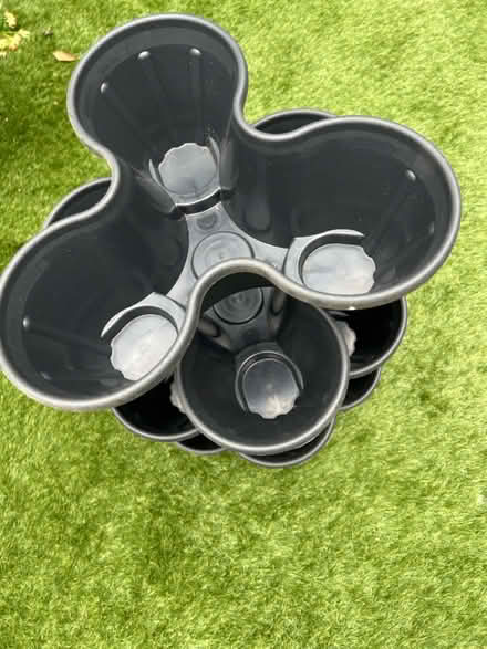 Photo of free 12 stacking plant pots (Twickenham TW2) #3