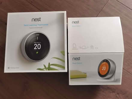Photo of free Nest Thermostat & Stand (Woosehill RG41) #1