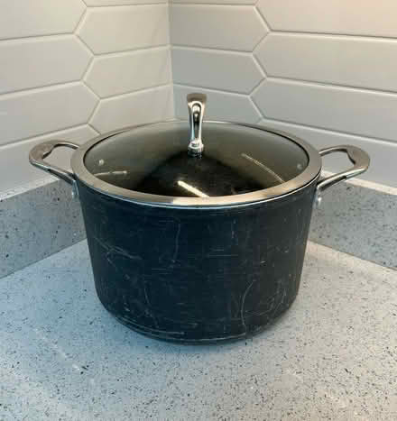 Photo of free Large Non Stick Pan (Lodge Moor S10) #1