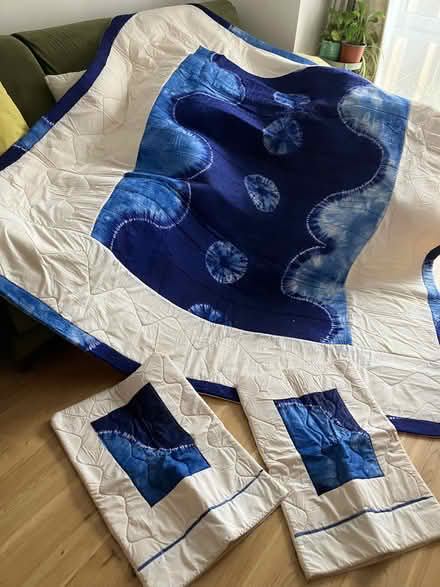 Photo of free large quilted bed cover (Wandsworth SW18) #1