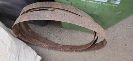 Photo of free 3 iron rings from a barrel (Bishops Tachbrook CV34) #1