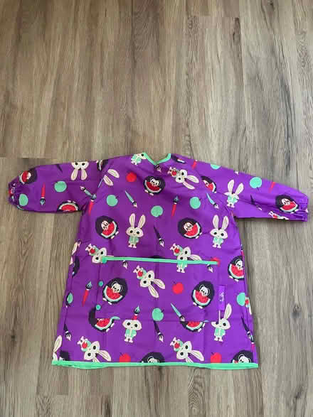 Photo of free 2 Tidy Tots One-size Coverall Weaning bibs (Aston CH5) #4