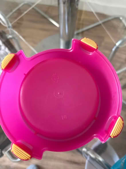 Photo of free Small pink cat bowl (West Granton EH5 1BA) #3