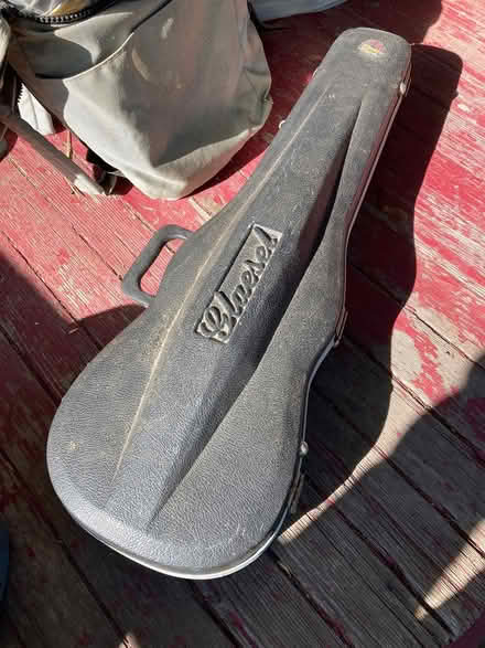 Photo of free string instrument cases (Hyde Park) #1