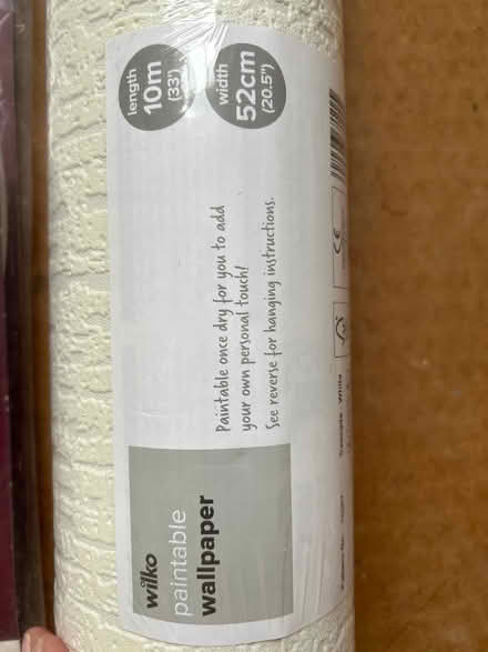 Photo of free Wall paper and ceiling centre (Stepney Green E1) #2