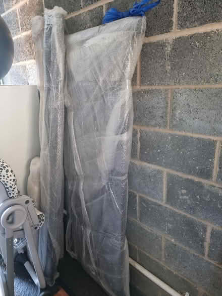 Photo of free Super king size bed (Weybridge - Oatlands KT13) #2