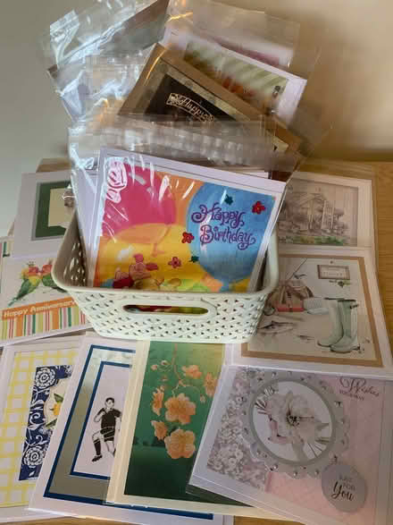 Photo of free Large Collection of Birthday & Greetings Cards (IP8) #1