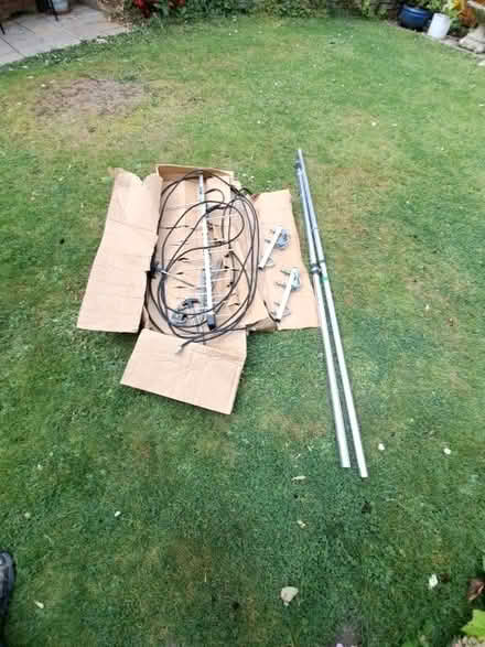 Photo of free Caravan or shed aerial (Ickleford SG5) #1