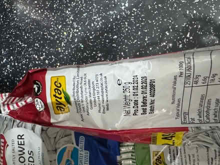 Photo of free Salted sunflower seeds (Cutteslowe OX2) #3