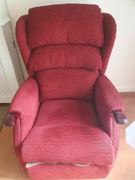 Photo of free HSL electric recliner chair (B72) #1
