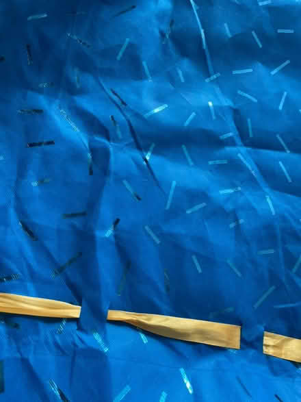 Photo of free Large blue Amazon gift bag (201 Streatham High Road) #4