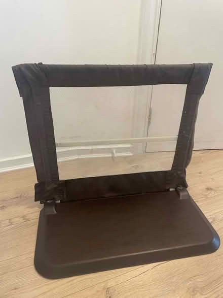 Photo of free Free standing baby gate (NW6 West Hampstead) #1