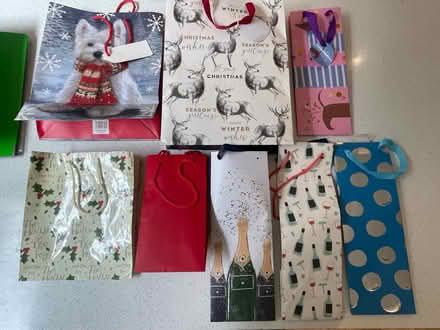 Photo of free Various gift bags (SL6 Boyn Hill) #1