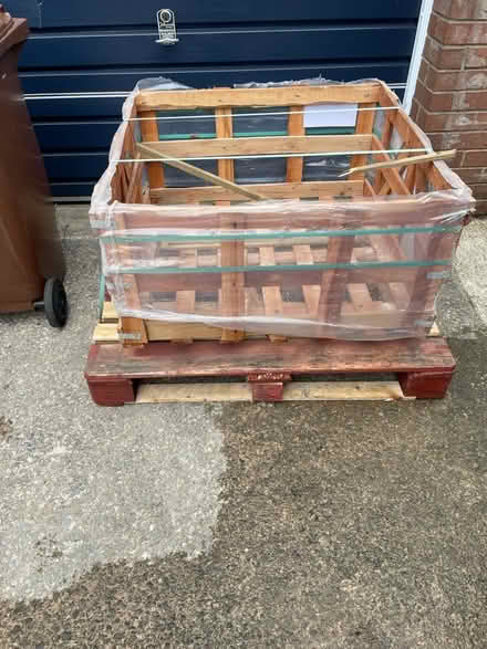 Photo of free Pallet & Crate (Height End BB4) #2