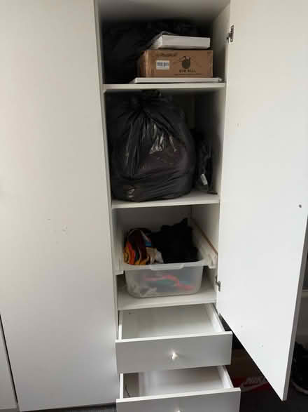 Photo of free White Wardrobe H150xW180xD60 (Erith Bexley DA8) #3