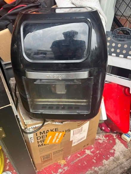 Photo of free Air fryer oven (Telford) #2