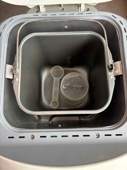 Photo of free Breville Bread Maker (Abbeydale B98) #2