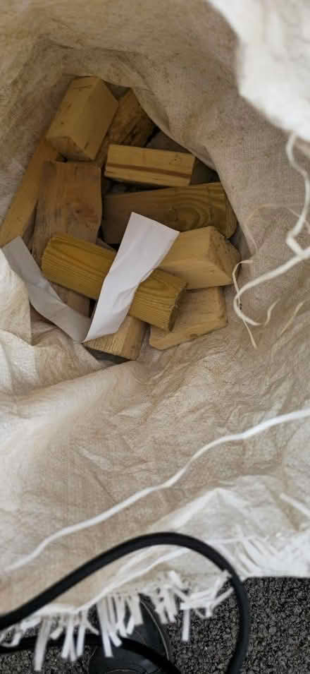 Photo of free 4-5 bags of wood (Bishops Tachbrook CV34) #4