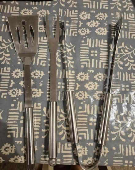 Photo of free BBQ tools (Stratton-on-the-Fosse BA3) #1